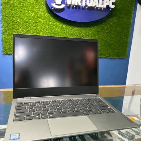 LENOVO 13S-IWL 13.3" I7-8565U 8GB RAM 256GB SSD WIN11